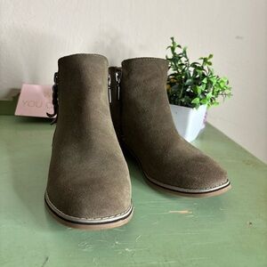 Blondo Olive Suede Ankle Boots